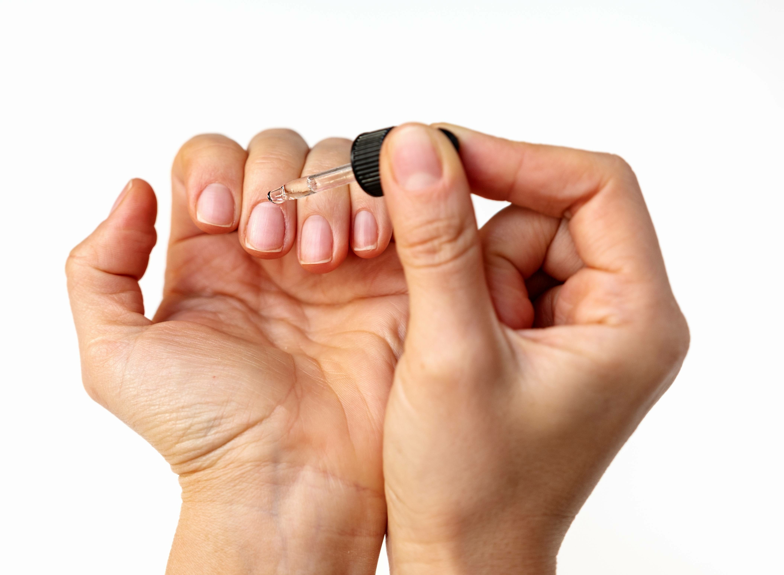 huile pour ongles